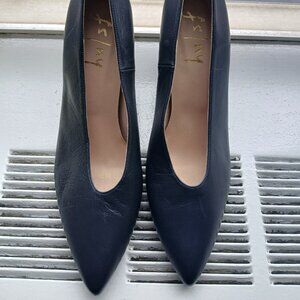 FS/NY French Sole new Navy Leather Pumps made in Spain